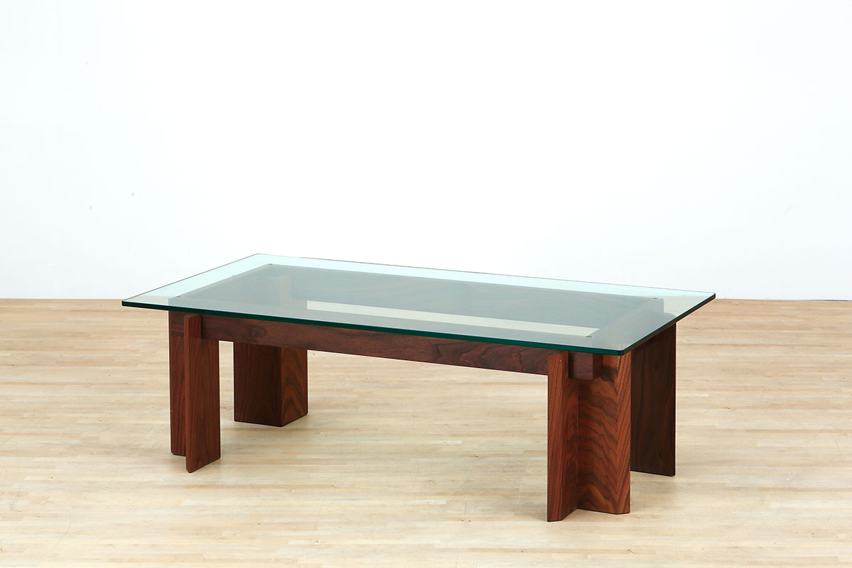 AUTHENTICITY LIVING TABLE L