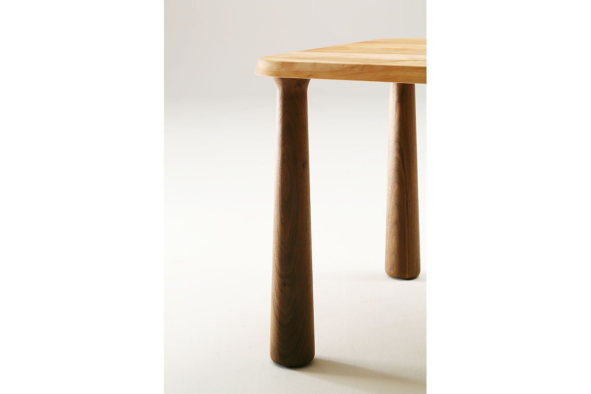 kitoki DK14.kinoko table