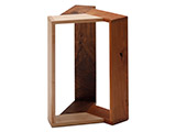 DK02.stool/hi